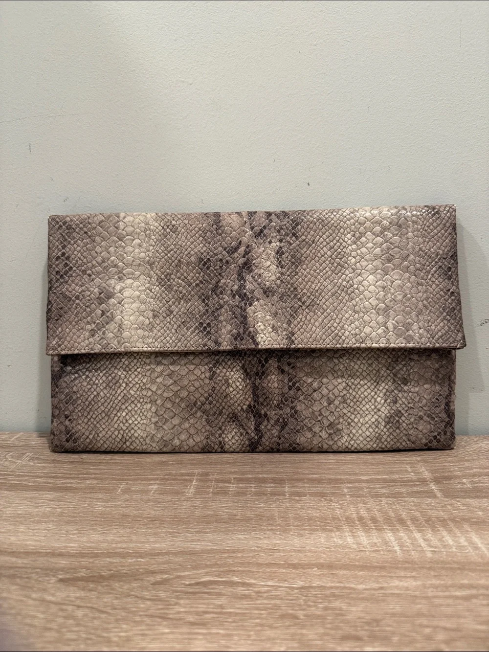 Snakeskin Print Flap Clutch Bag - Neutral/Grey